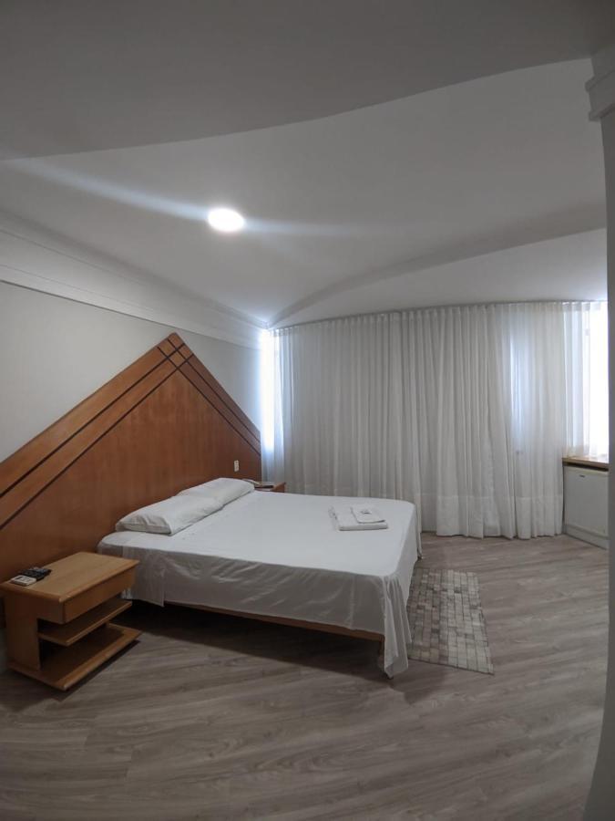 Horto Executivo Hotel Ипатинга Екстериор снимка
